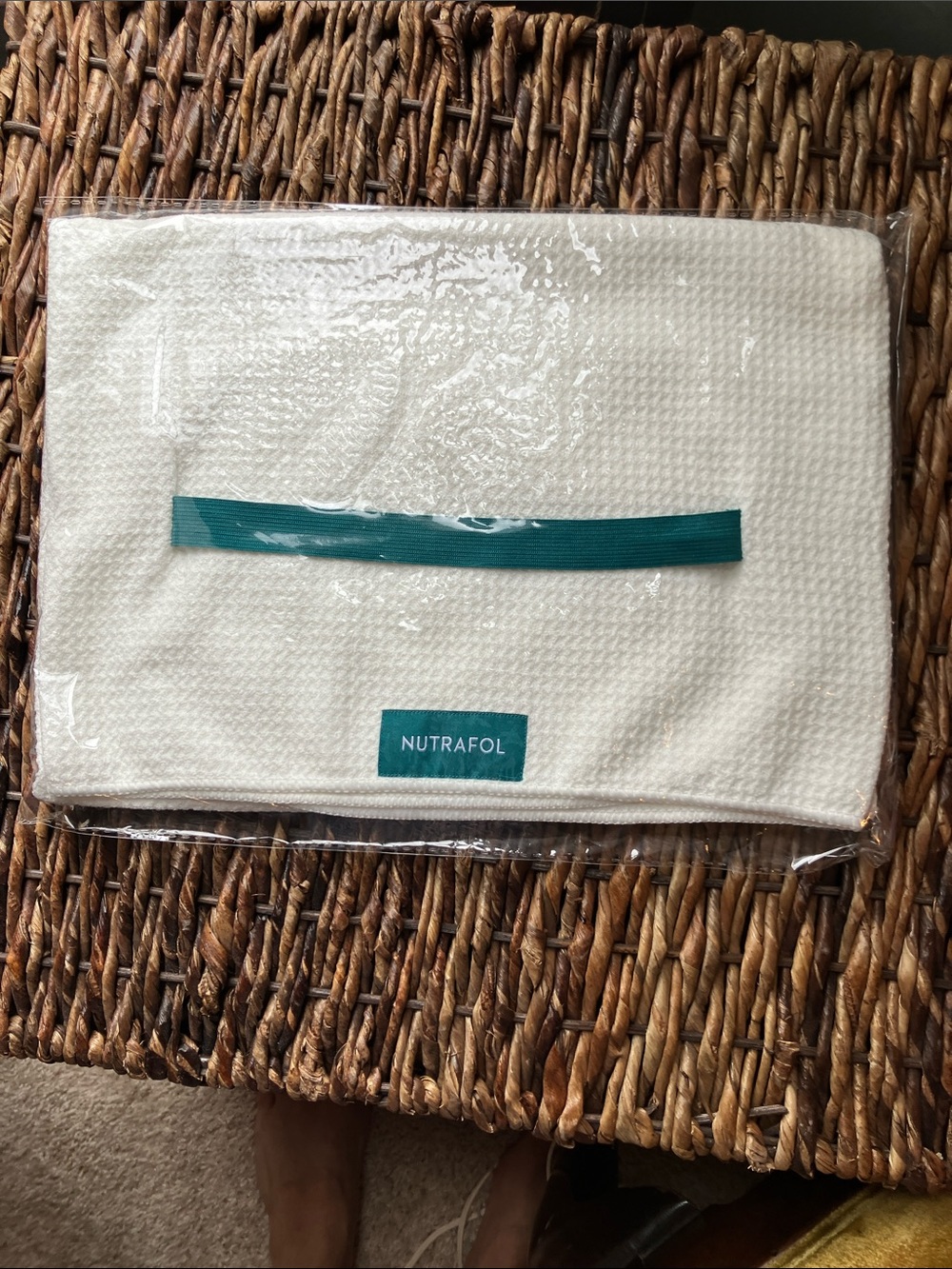 Nutrafol Quick Dry Hair Towel Microfiber